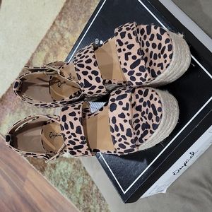 Tan Leopard Three Band Sandals/espadrilles